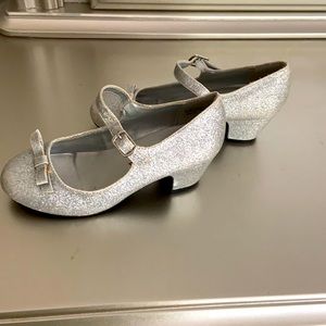 Glitter silver girl shoes size 12